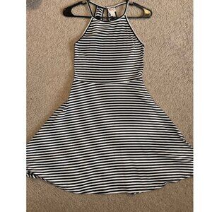 Mossimo Supply Co Black and White Striped Dress; Size Small
